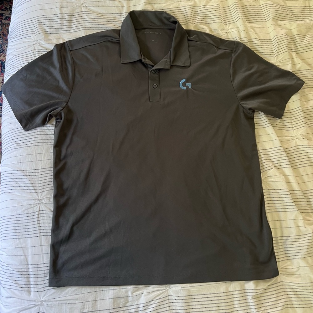Logitech Gaming Polo XL worn once, like new!